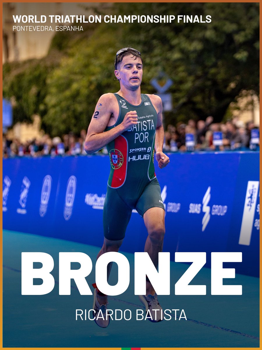 COPPORTUGAL's tweet photo. Que 𝗧𝗘𝗠𝗣𝗢𝗥𝗔𝗗𝗔, Ricardo 🙌🥉

Bronze MUNDIAL no Triatlo para Ricardo Batista, que confirmou o terceiro lugar do circuito na Grande Final, em Pontevedra 😎

#EquipaPortugal | 📸 World Triathlon https://t.co/xYJubtV8le