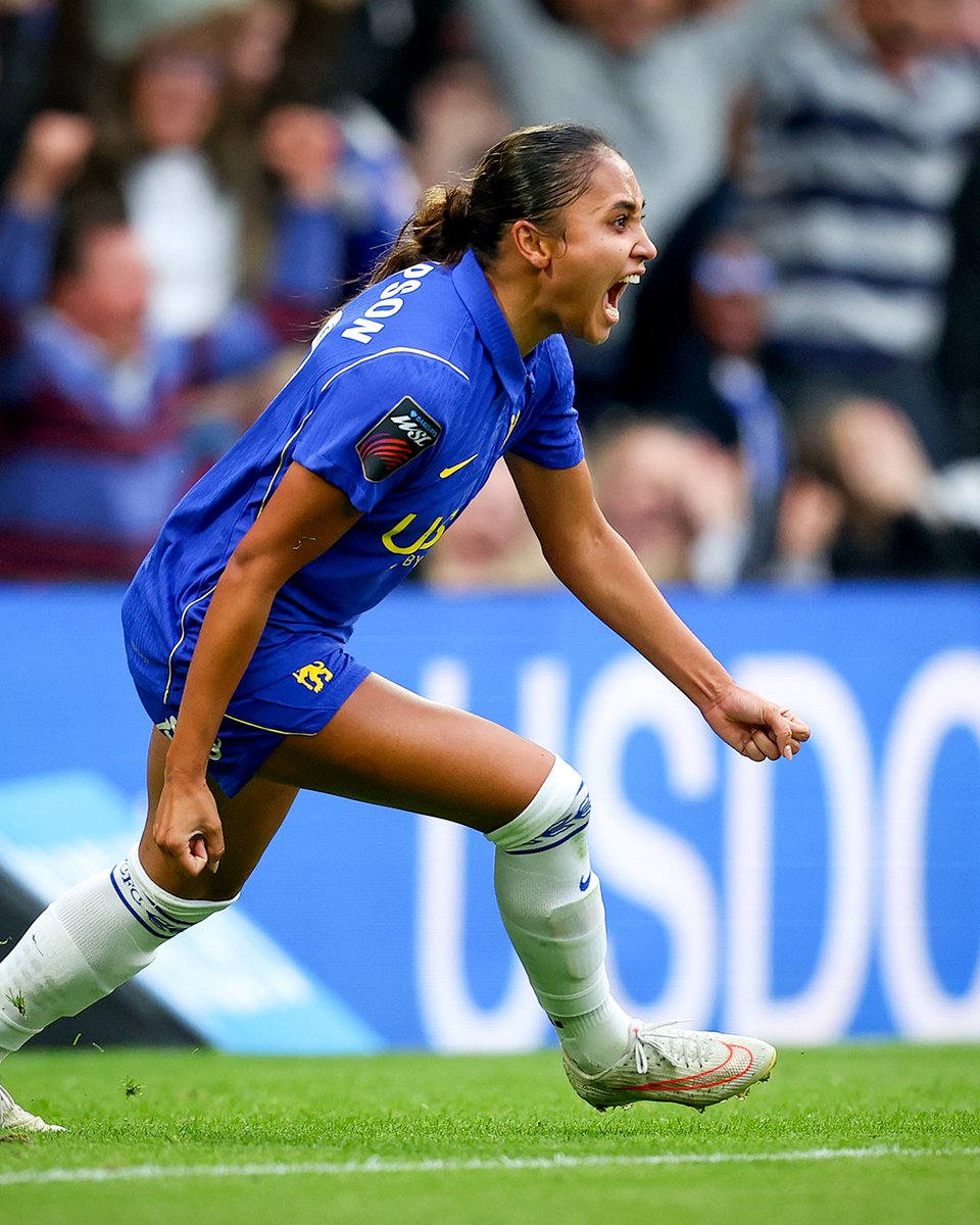 brfootball's tweet photo. Alyssa Thompson scored the winning goal as Chelsea beat Arsenal 1-0 in a London derby clash in the WSL 🇺🇸🔵 https://t.co/DwAeGc4KQv