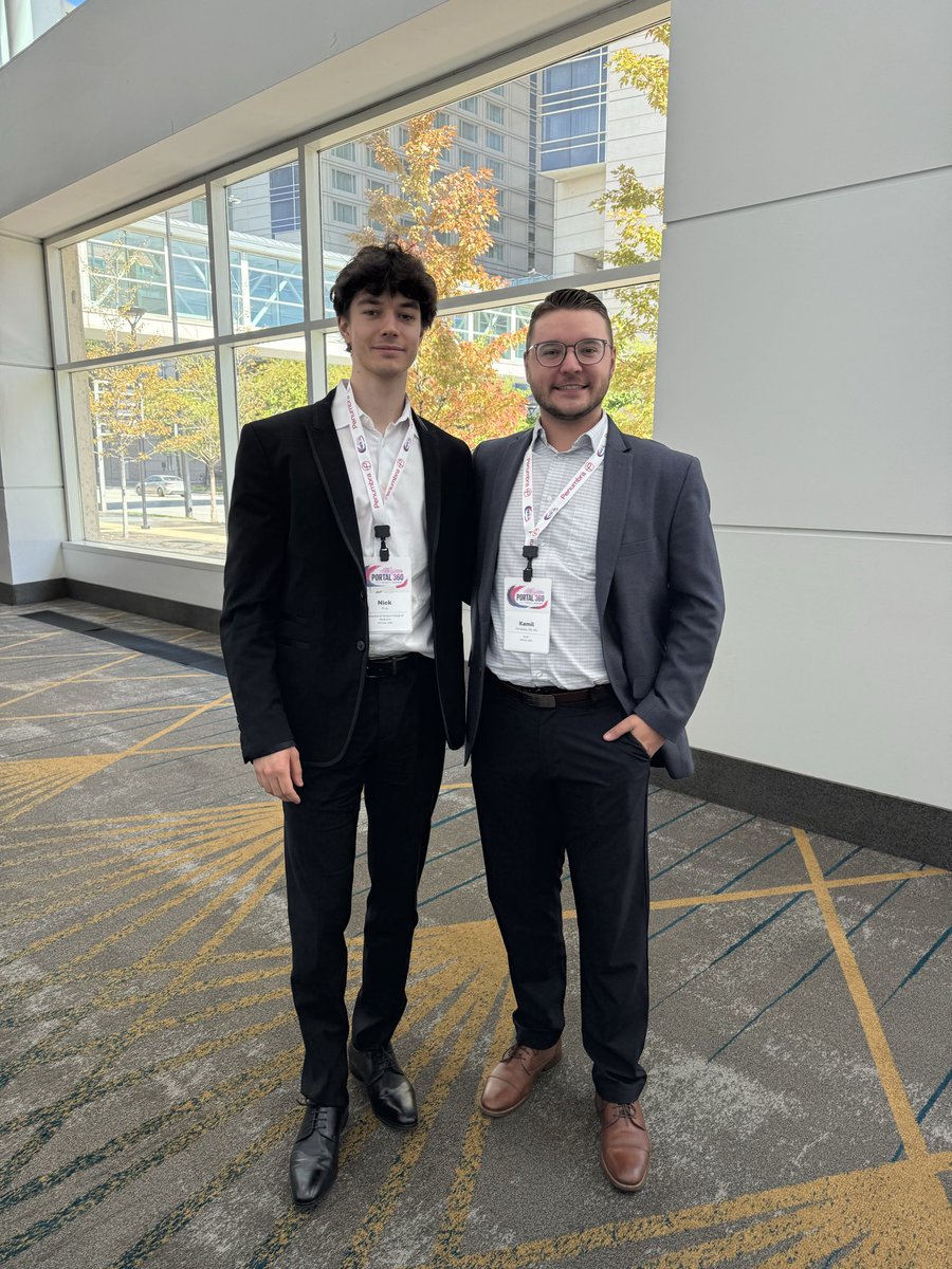 nickprus_'s tweet photo. Amazing time learning about portal HTN and advanced endovascular interventions at Portal 360 🧩��� | @Portal360Mtg @WCVIS_Chicago | #irad #vir #medtwitter #portal360 https://t.co/IZ5nysK4dW