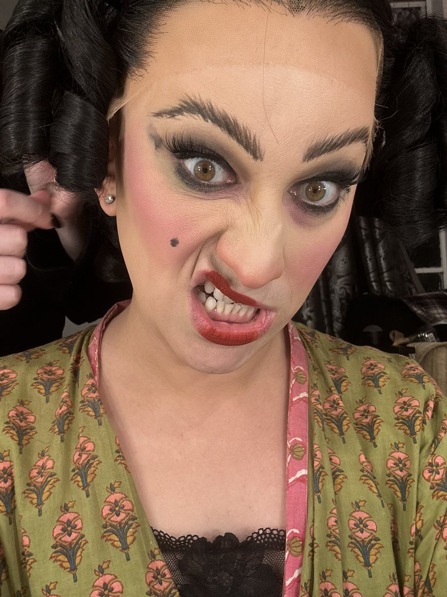 JinkxMonsoon's tweet photo. From Judy Garland to the Speaking of Witch tour, then ending with Mary. Bye-bye for now london 🫶 https://t.co/hGkKsVvUXm