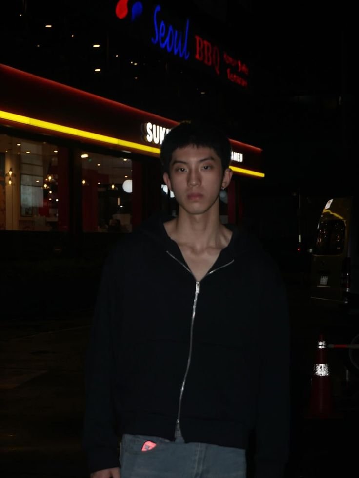 hekillshot's tweet photo. i need ken to bring this look back i'm #obssessed https://t.co/p0hOSSVmPw
