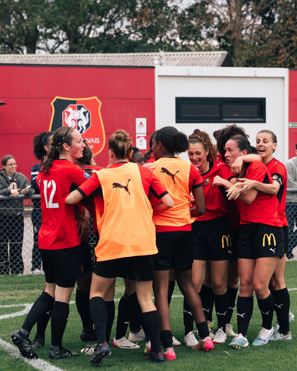 staderennais's tweet photo. Succès 𝗥𝗘𝗡𝗩𝗘𝗥𝗦𝗔𝗡𝗧 🔥

Menée 4 à 0 à vingt minutes du terme, l’équipe féminine Rouge et Noir s’est finalement imposée 5-4 face à Caen 🤯

𝟯/𝟯, la série continue 🔝 https://t.co/J79MPmc8yZ