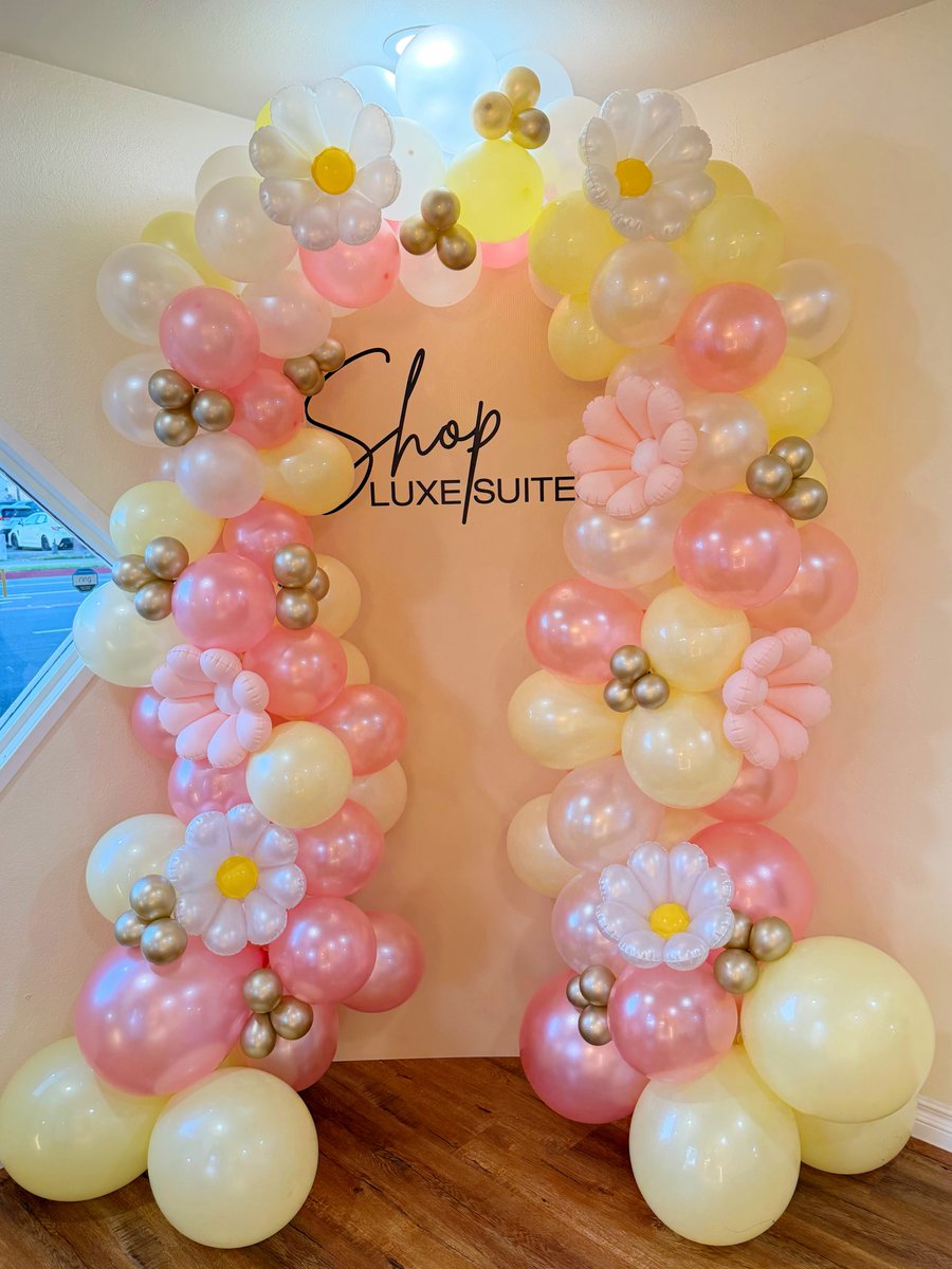 LaurarbdLaura's tweet photo. Extended Semi-Annual Sale, Friday-Sunday 7/24-7/26. Don’t miss amazing in-store deals on summer outfits, accessories, and jewelry. Visit our Whittier studio, open Tuesday-Sunday. Permanent jewelry available in store. https://t.co/U8zYQ7H52D