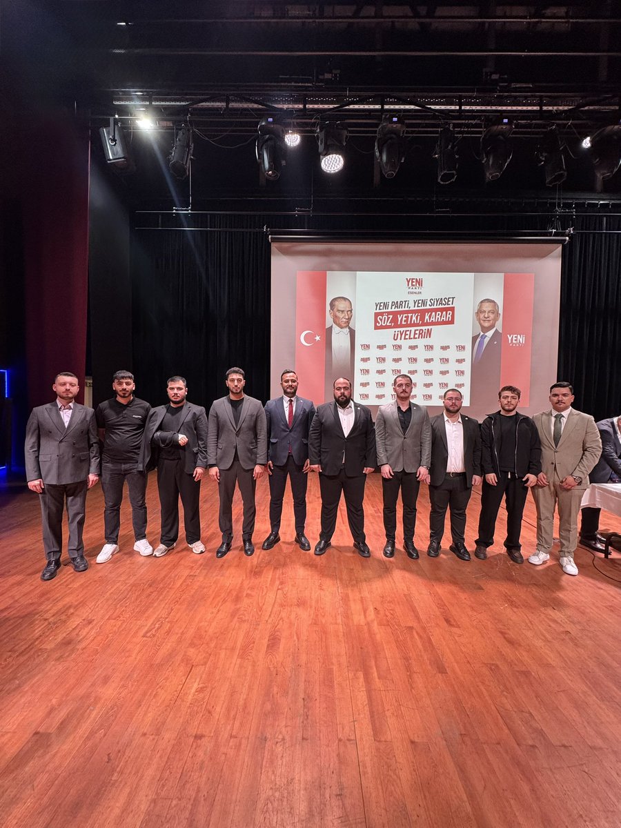 yenigencesenler's tweet photo. YENİ Parti’de söz de karar da yetki de üyelerimizin!
Bugün Esenler’de gerçekleştirdiğimiz ön seçimde, üyelerimizin oylarıyla kurucu İlçe Başkanımız Aytekin Ayar’ı tekrardan ilçe başkanlığı görevine hep birlikte seçtik.
Genel Başkanımız Sayın Özgür Özel’in liderliğinde, birlik ve dayanışma içinde iktidar yürüyüşümüzü kararlılıkla sürdürüyoruz.
Bu süreçte emeği geçen tüm örgütümüze ve yol arkadaşlarımıza yürekten teşekkür ediyoruz.
Partimize, Esenler’imize ve ülkemize hayırlı olsun!