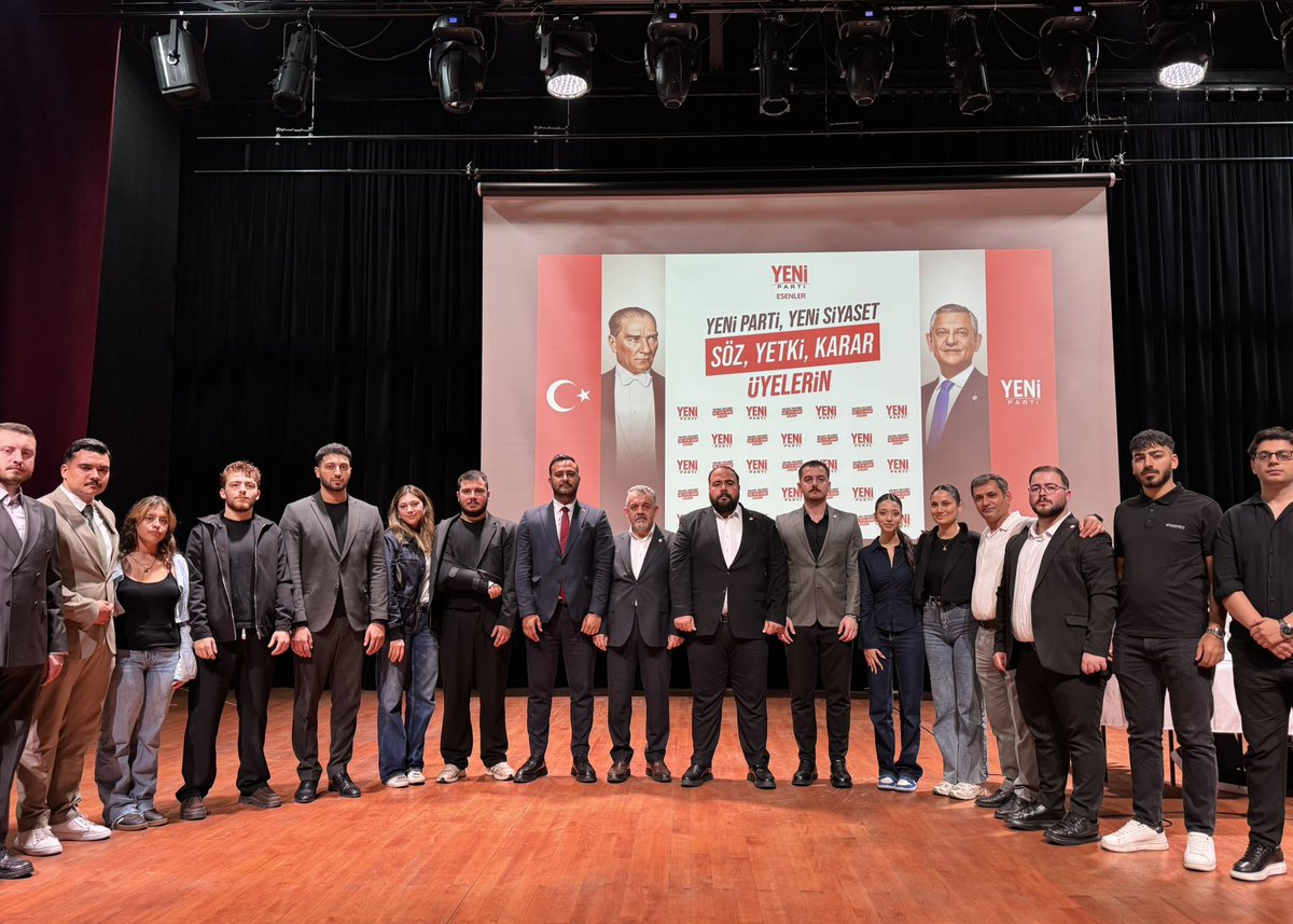 yenigencesenler's tweet photo. YENİ Parti’de söz de karar da yetki de üyelerimizin!
Bugün Esenler’de gerçekleştirdiğimiz ön seçimde, üyelerimizin oylarıyla kurucu İlçe Başkanımız Aytekin Ayar’ı tekrardan ilçe başkanlığı görevine hep birlikte seçtik.
Genel Başkanımız Sayın Özgür Özel’in liderliğinde, birlik ve dayanışma içinde iktidar yürüyüşümüzü kararlılıkla sürdürüyoruz.
Bu süreçte emeği geçen tüm örgütümüze ve yol arkadaşlarımıza yürekten teşekkür ediyoruz.
Partimize, Esenler’imize ve ülkemize hayırlı olsun!
