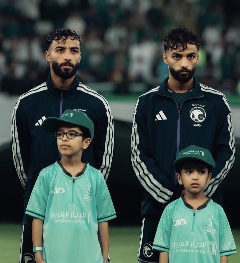 fh_1it's tweet photo. صالح بوالشامات 
محمد بوالشامات 

هذولي مستقبل المنتخب وباذن الله ولكن اتمنى ماينتقلون للاندية الكبيرة لن بتقل مشاركاتهم وبيقل مستواهم ، الاستمرار مع الاندية المتوسطة ممتاز لهم وللكرة السعودية للامانه https://t.co/rP3udEvseN