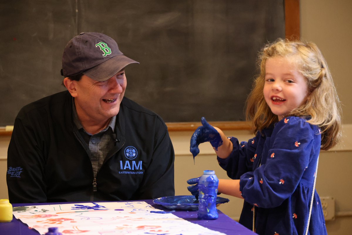 TroyJackson207's tweet photo. We launched our Families for Troy coalition this morning with some of our cutest constituents 🧸🛻🎨 https://t.co/fZiGxK3qHB