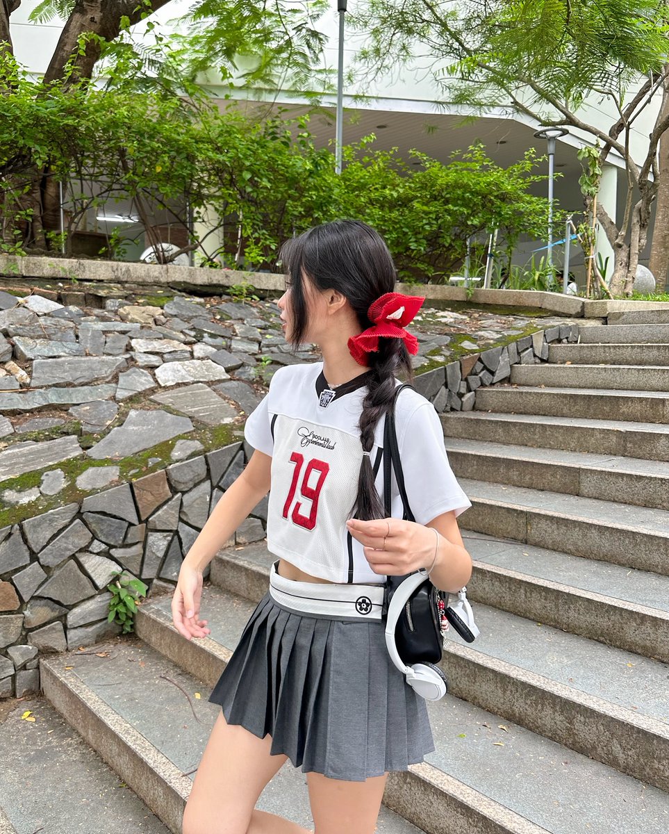 Aruan9's tweet photo. 世界中に星はたくさんあるけど、僕の目には君しか映らないよ。本当そう思う。 ✨
nJxM https://t.co/hevzqtdILr
