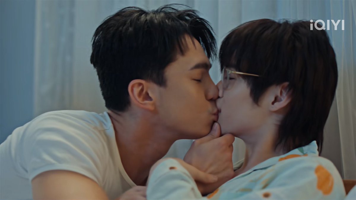 FallforMaxNat's tweet photo. YES THAT’S TRUE I CANNOT GET OVER THIS!!! 🥹

YOUR THIRD SERIES EP10

#ที่สามของเธอEP10 https://t.co/l6HJGVWsxD