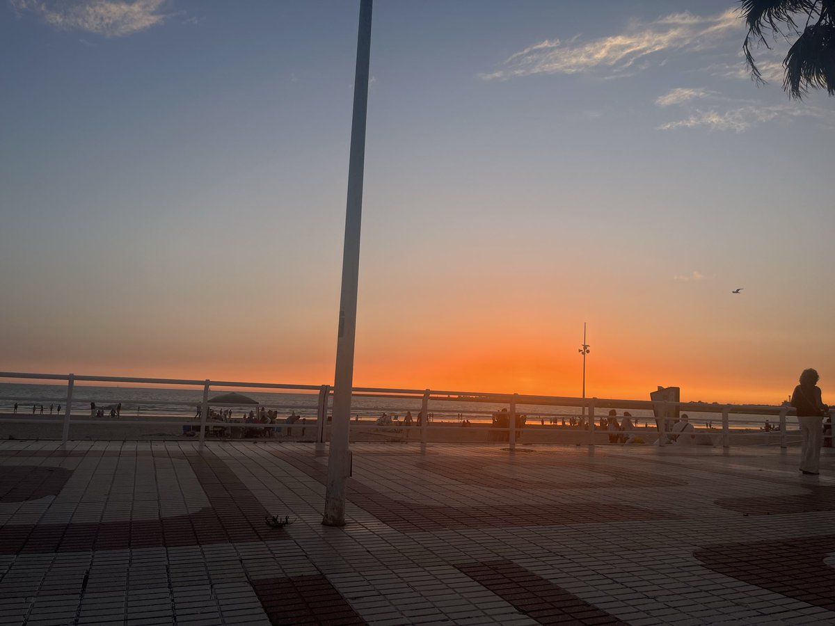Damianmf3's tweet photo. Atardeceres en el Sur https://t.co/3BCupJCKrj