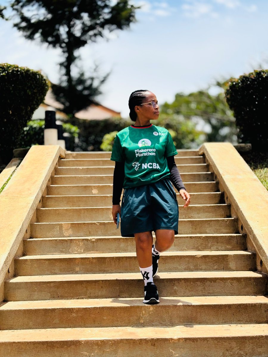 AsasiraLeticia's tweet photo. Ran with purpose, finished with pride!
It's the @MakRun_Ug !
But eee 21km almost killed me🤣🙌 https://t.co/RuA3oBEoeY