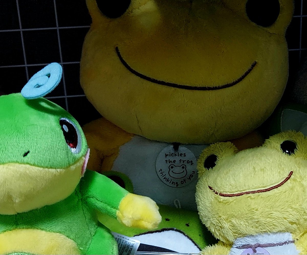 Norin_924's tweet photo. かえる、かえる。僕はまた、僕に還る。まだ価値はあるかな、まだ勝ちを選べるかな。
かえる、かえる。僕は誰だと、振り返る。まだ僕と言えるかな、まだ言葉で癒えるかな。

おやすみなさい、けろけろ☆ https://t.co/HJAfDMAUkx