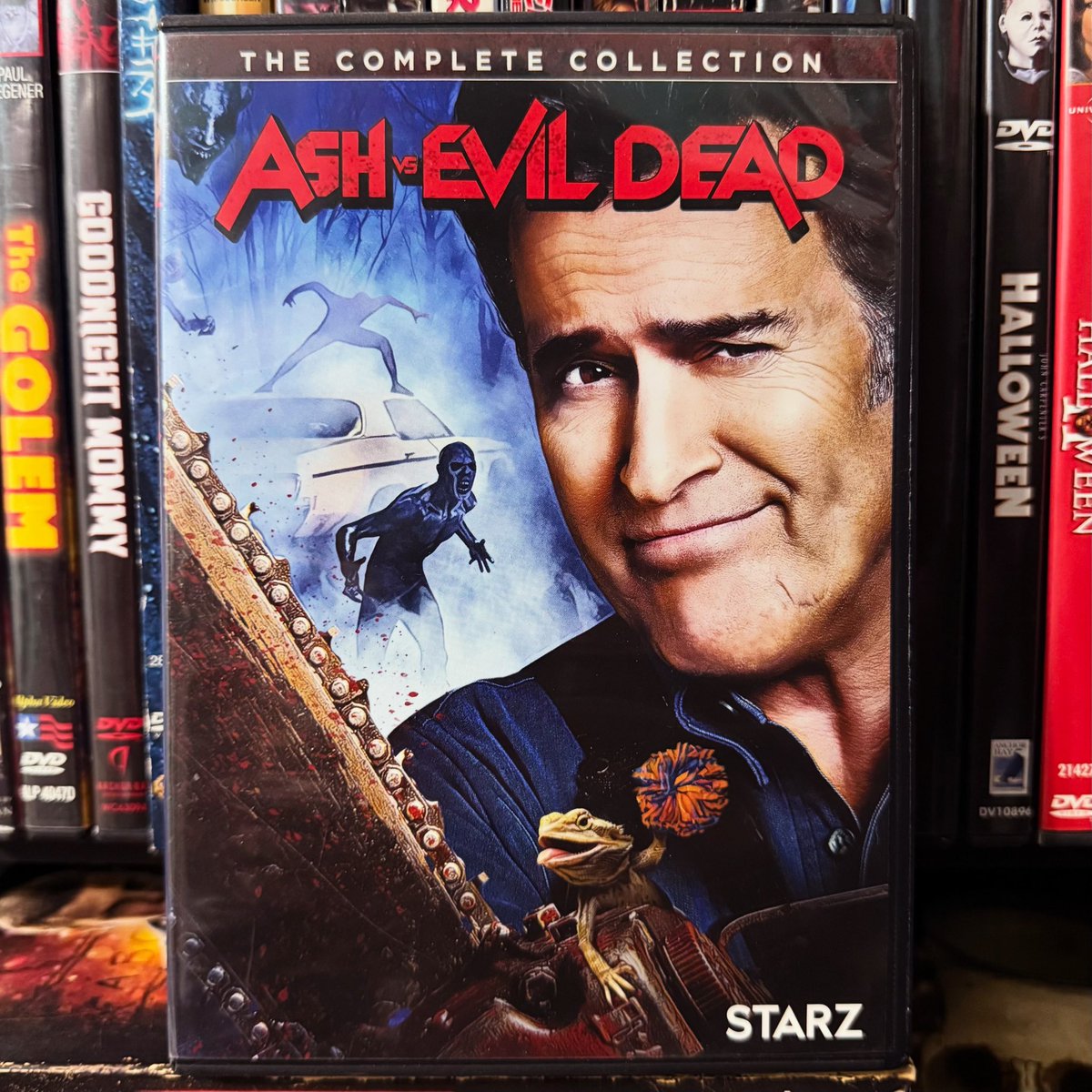 FirkensteinFilm's tweet photo. “Forgive me, but I’ve gotta duct tape some big ass bullet holes before we roll”
#ashvsevildead #samraimi #brucecampbell #raysantiago #danadelorenzo https://t.co/m1wkeF2nXB
