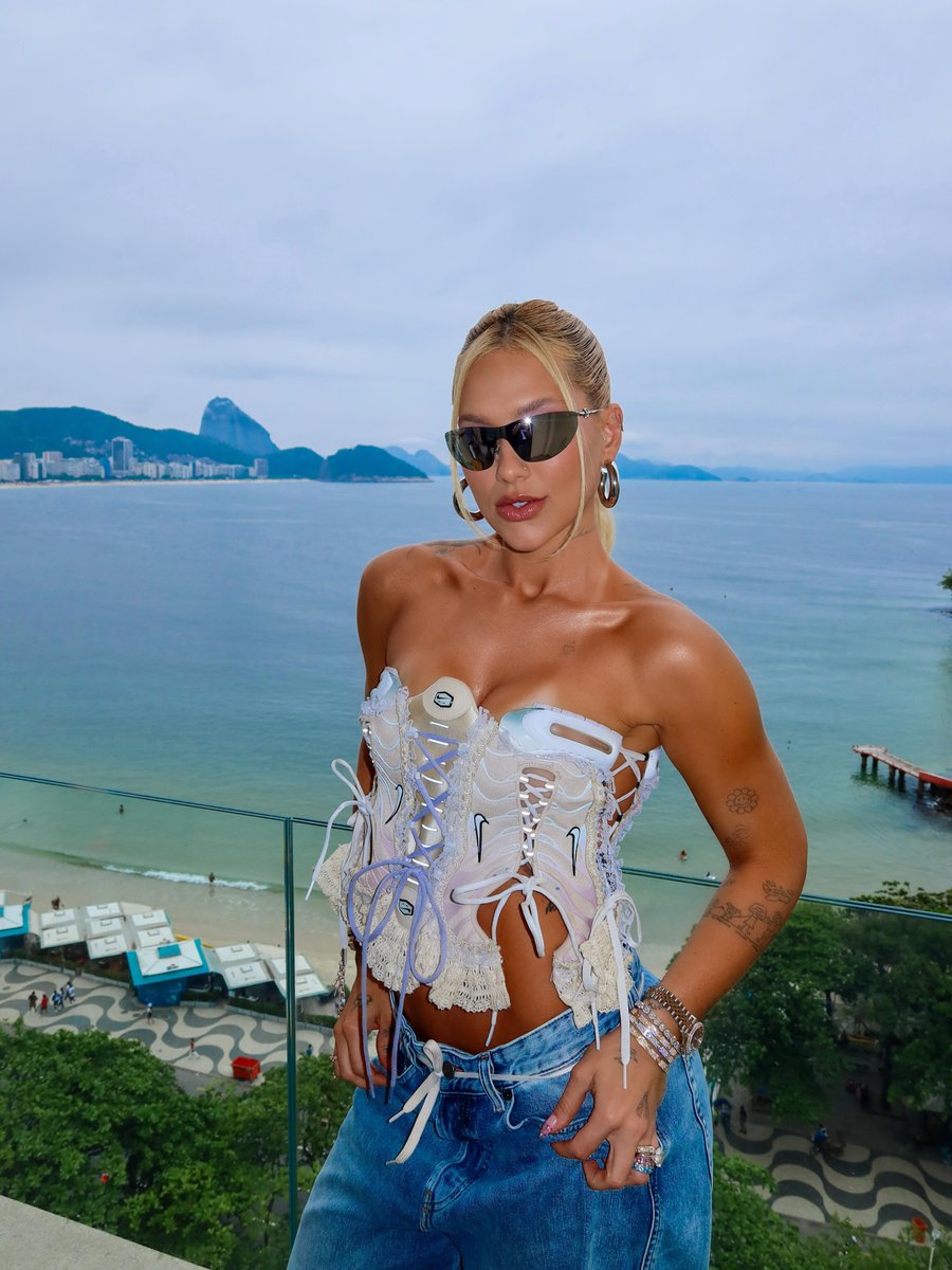 putznada's tweet photo. Virginia, uma gata pronta pra NFL 🏈 https://t.co/87YB7nV9wr