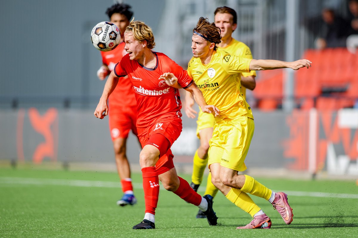 bvvbarendrecht's tweet photo. 📝 VERSLAG

Barendrecht sluit 'bekerweek' af met nog een uitzege: 4-1 bij Jong @AlmereCityFC (wedstrijdverslag) 👇
https://t.co/3phEjX99sA https://t.co/1naembWfKD