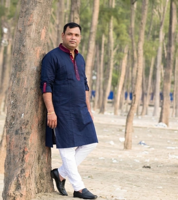 manikratan9's tweet photo. এই স্বার্থপর দুনিয়ায়  টাকার চেয়ে দামী …
কোনো প্রেমিকা নেই। https://t.co/7PCF8nX4cy