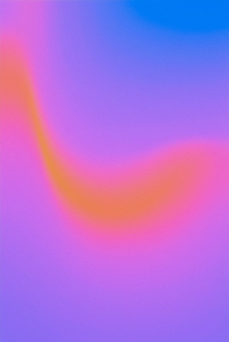 RikOostenbroek's tweet photo. Distorted gradients. https://t.co/aAeJh4CLFs