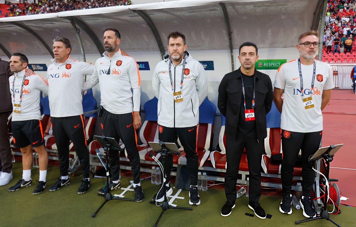 _1oranje's tweet photo. مباراتان فقط، لكن ملامح الفكرة بدأت تظهر🇪🇸🟠

تشافي مع هولندا:

 تعادل 1-1 أمام ألمانيا
 فوز 2-1 أمام صربيا
 سجل ثلاث اهداف
 استقبل هادفين
 44 تسديدة
 16 على المرمى
 62% متوسط الاستحواذ
 16 ركلة ركنية
 5.27 xG

فوز وتعادل، دون هزيمة , وبداية حقبة وفلسفة جديدة بدأت تتشكل 🇳🇱 https://t.co/gdcj2iT3Lq