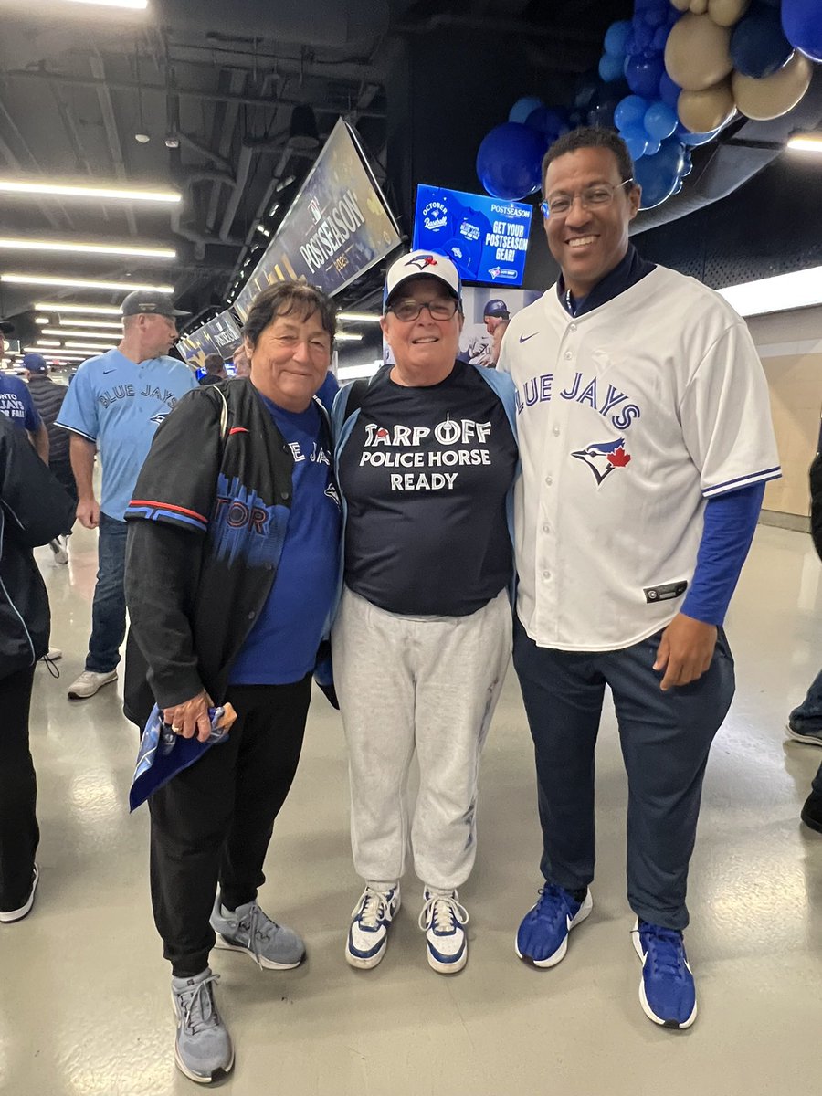 CherylFull's tweet photo. Number Four, but Number ONE in our hearts. Wish I was there to celebrate what George Springer has meant to me as a fan of the #BlueJays. George and his parents/family have been beyond amazing. Toronto has been so fortunate to have him here. #BlueJays50 #SpringerDinger https://t.co/qsur6gUqkt