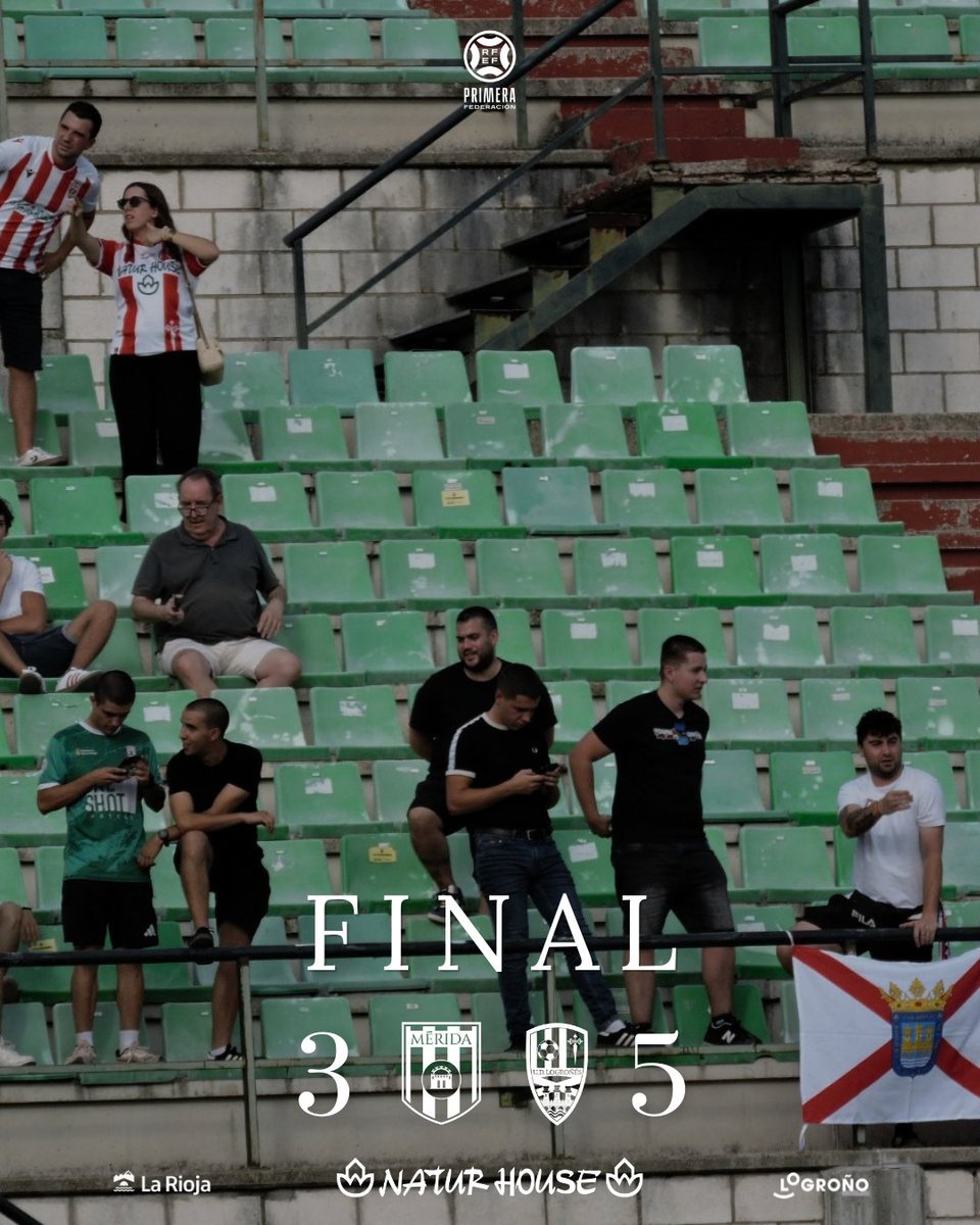 UDLogrones's tweet photo. Final en el Romano José Fouto. 3-5 para seguir líderes e invictos. Partido loco que acabó con victoria en el descuento para el Logroñés. Doblete de Anai, tantos de Isma y Baselga, y estreno de Chinedu para dar los tres puntos. https://t.co/9tekgrHvVd