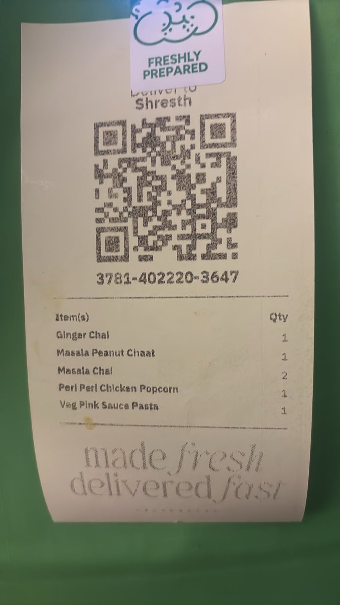 SanyamJain36928's tweet photo. Ordered veg pasta, got chicken ate some. 
On the auspicious day of Paryushan Parva ! 

I really trusted swish but this is such a huge let down. 

This has hurt my religious beliefs ! Is this the kind of service you want to provide @ujjwal_sukheja @aniketshah30 @fssaiindia ! https://t.co/nKfP3EPRlJ