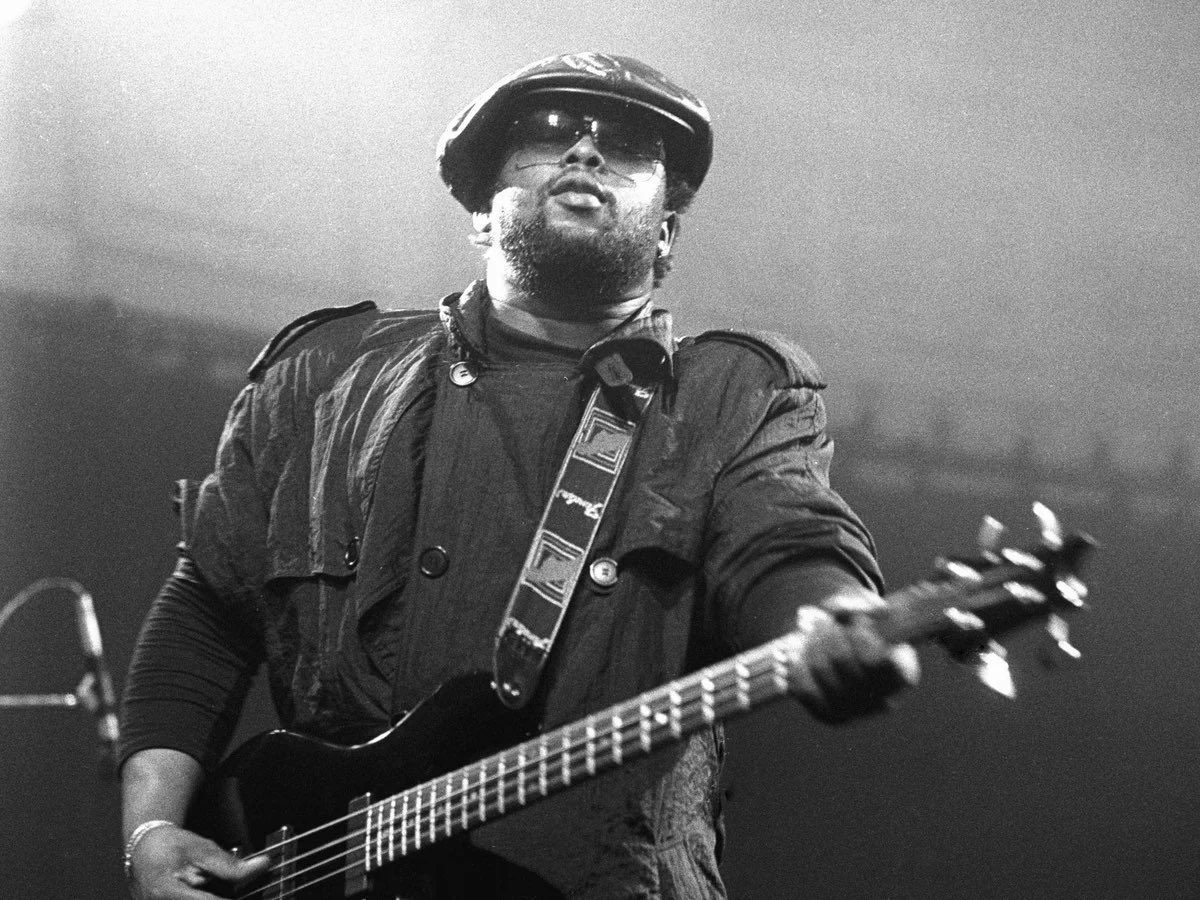 TheWailers's tweet photo. Remembering the legendary Robbie Shakespeare on his Earthstrong. β€οΈππ
A true giant of reggae music whose basslines and legacy will live on forever.
Rest in power, Robbie. ππΎ
#RobbieShakespeare #SlyAndRobbie #Reggae #ReggaeLegend #Earthstrong https://t.co/8xla4YVaFl