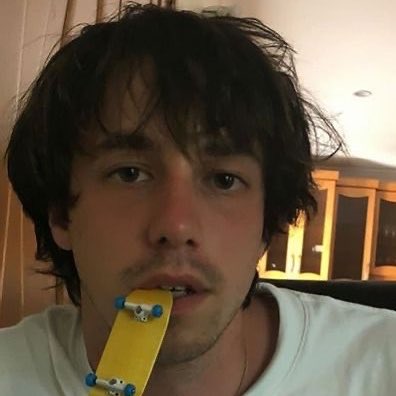 Novilag's tweet photo. #NewProfilePic voy a revivir el fandom de BH https://t.co/xdxB4tkrlB