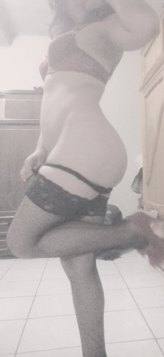 AlexaHerna10456's tweet photo. Y que tal así??🙈 https://t.co/xfpTTZcOHB