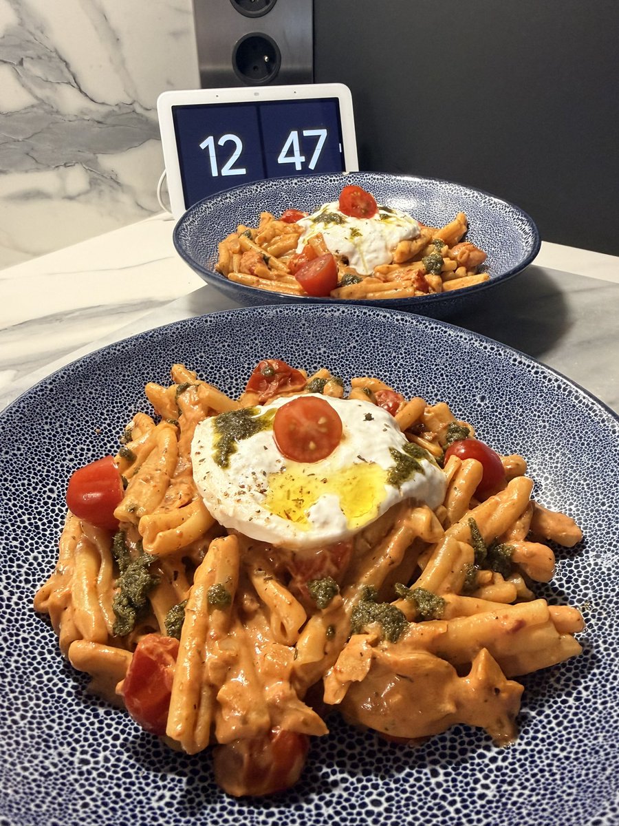 SabriGojo's tweet photo. Nouvelle semaine dans mon assiette. Wallah cuisiner ça m’apaise https://t.co/S0Q72oXh74