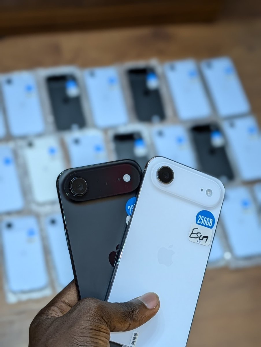 ITgadgetsng's tweet photo. Very Clean iPhone Air 256Gb Available ✨

LOCK- ₦850,000
Esim Unlock- ₦1,155,000 https://t.co/ahIF7TOLGy