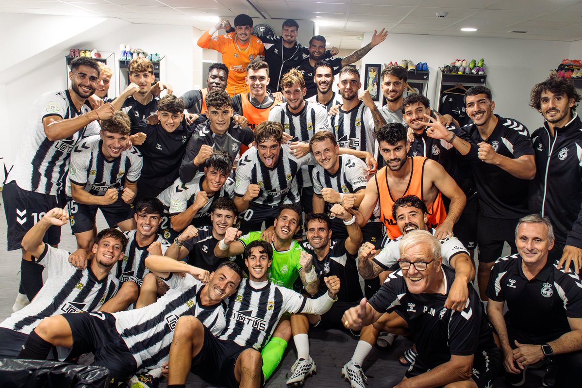 RBL1912's tweet photo. 𝗘 𝗤 𝗨 𝗜 𝗣 𝗔 𝗭 𝗢.

+3 𝗬 𝗦𝗘𝗚𝗨𝗜𝗠𝗢𝗦!!!! 🖤🤍 https://t.co/mKZnXu2Lki