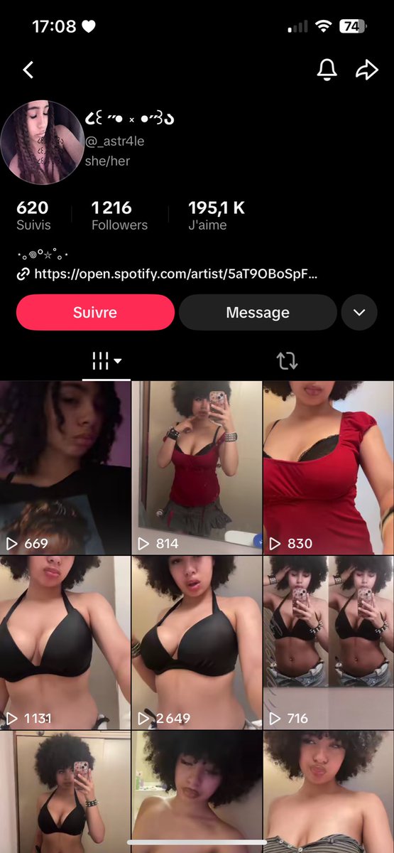 abcde5372's tweet photo. TW: Agressions sexuelles/🟣, Harcèlements.
Je fais ce thread pour call out Celia @/_astr4le qui se fait passer pour qqn de safe sur les réseaux mais qui a agressé sexuellement plusieurs personnes dont un ami. On l’accuse aussi d’harcèlement, vol, fausse rumeurs et manipulation https://t.co/P0Au3u56Gq