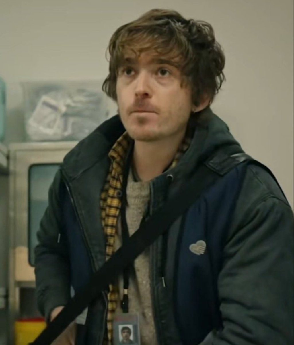echogallagher_'s tweet photo. I've noticed that some people ship bryan and bobby from backrooms 👀 https://t.co/VxigXJB0Jr