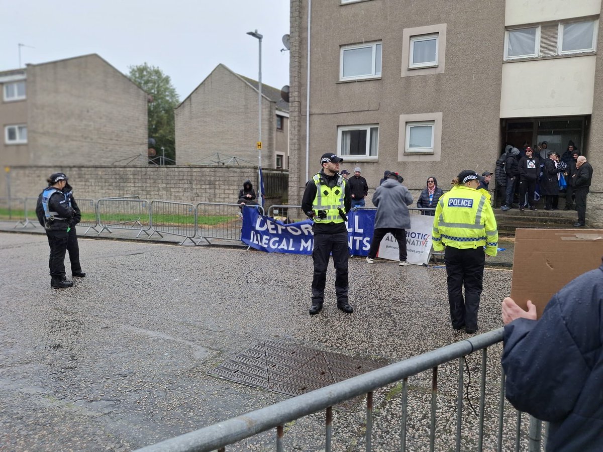 SUTRScotland's tweet photo. Unite the Clans gamble to ‘harden up’ &amp; rejuvenate their project by openly promoting National Socialism ideology has failed, badly.Only 20 Nazis turned up to protest in their home turf territory of Aberdeen today. They claim to represent the majority, but the pics say otherwise. https://t.co/hMlh3aQ7Ia