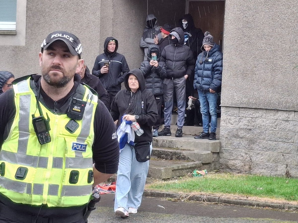 SUTRScotland's tweet photo. Unite the Clans gamble to ‘harden up’ &amp; rejuvenate their project by openly promoting National Socialism ideology has failed, badly.Only 20 Nazis turned up to protest in their home turf territory of Aberdeen today. They claim to represent the majority, but the pics say otherwise. https://t.co/hMlh3aQ7Ia