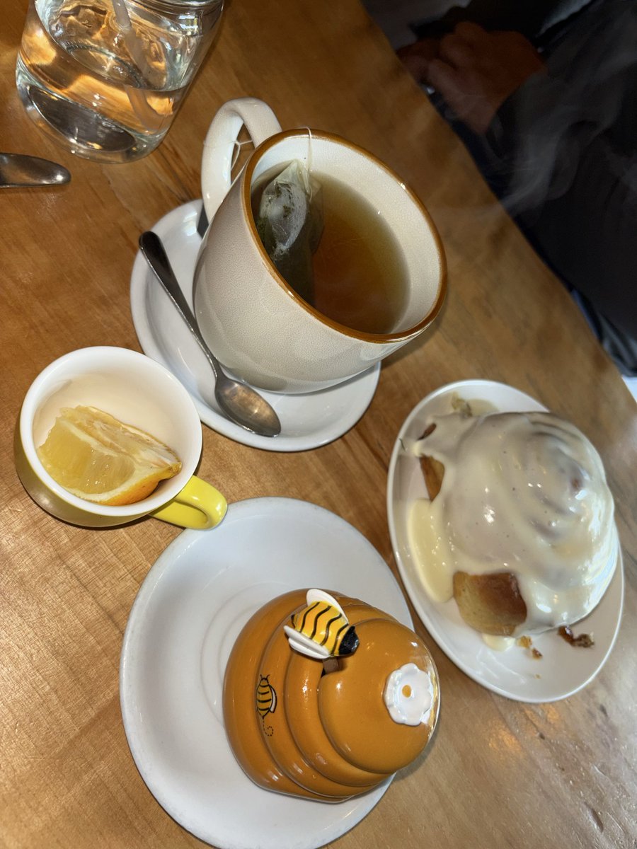 big_baebii's tweet photo. This place is ALWAYS on point 🤞🏼 https://t.co/dSukLIgA6w