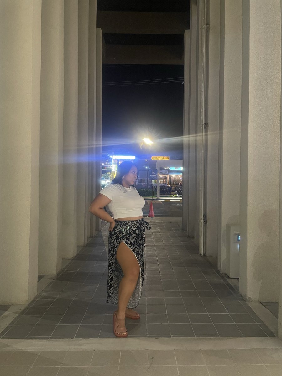 ingridfrigg's tweet photo. Thick thighs >>>> https://t.co/pktyKyuTmr