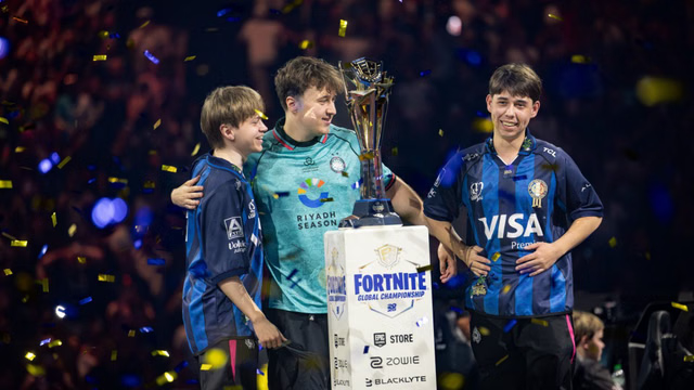 VitalScrims's tweet photo. Trios is the 2027 Fortnite Competitive Gamemode (52% vote)

Trio Scrims will start in all of our servers today 🚨 https://t.co/YxsltKuUeq