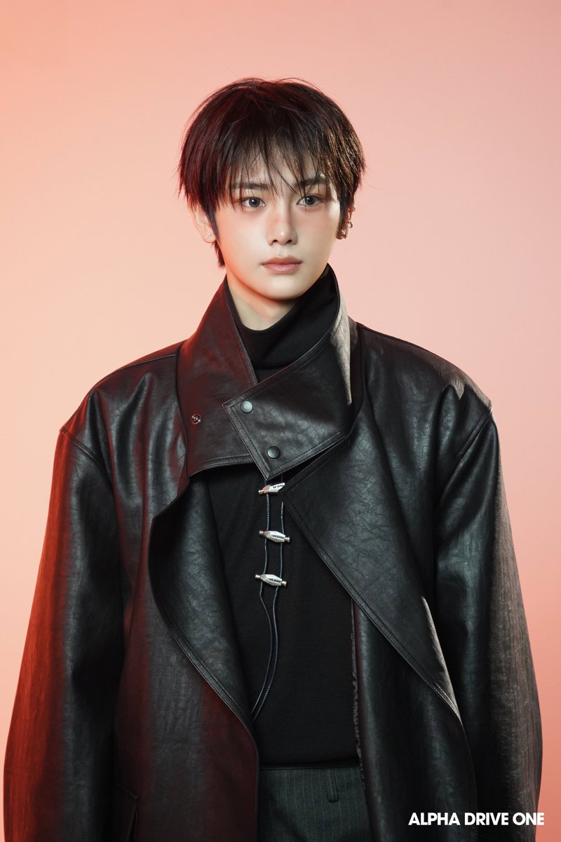 ald1plus's tweet photo. [MEMBERSHIP] 260304

[ALLYZ Only] 'Concept Korea X Harper's BAZAAR Korea' Behind Photo — #ANXIN ⌁❤︎⌁

#ALPHADRIVEONE #ALD1 #알파드라이브원 https://t.co/qfHpuISCUy