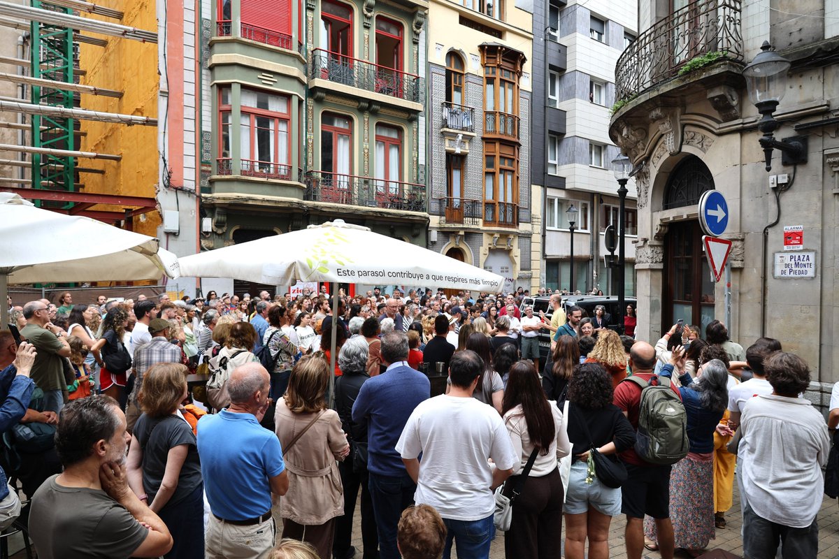 DavidAlonsoMed's tweet photo. GRACIAS ☺️
Gracias por hacer posible, una y otra vez, este proyecto de rutas urbanas
Gracias por hacer tan prestoso conocer nuestro patrimonio arquitectónico
Gracias🔥🔥
📸 Ana Sánchez https://t.co/mQzbcArQ1j