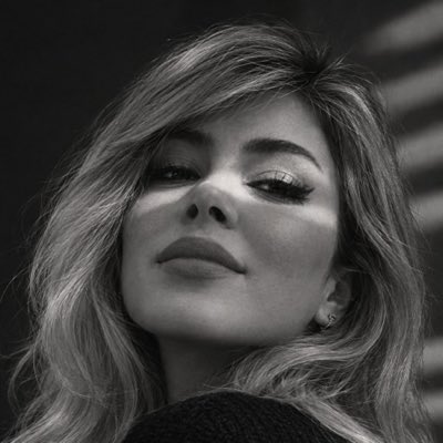 simarikdeli1's tweet photo. #YeniProfilResmi https://t.co/vBTV0jNPUd