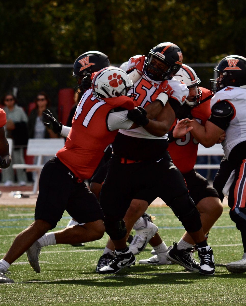 FrostburgFB's tweet photo. πΈ Reacp of the win π΄β«οΈπΎ
#earnedit #recap #win #football https://t.co/Ev0TdR2BaA