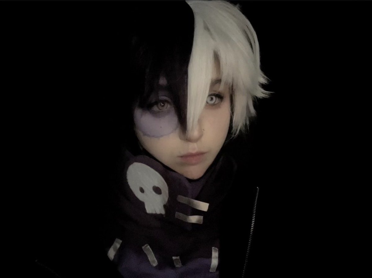 jjustreaaaa's tweet photo. finally cosplayed my favourite vtuber
💀🥹 I love doc so much omgomg🥹🥹 thank you @Riricoss for making this doc cosplay your the best I love you so much 🫶🏻🙈

 #doctordeathvtuber #doctordeathvtubercosplay #thevtubercompany https://t.co/UfHnvOCZ9r