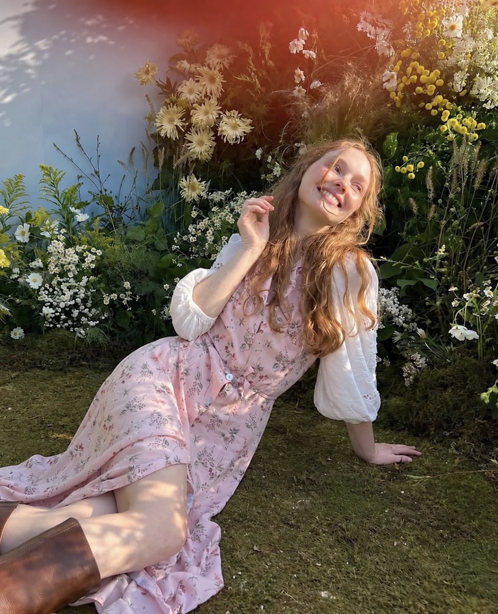 byhaileygraham's tweet photo. 𝐵𝑙𝑜𝑜𝑚𝑖𝑛𝑔 𝑔𝑒𝑛𝑡𝑙𝑦 🤍

               #blooming24dla 🌸 #dlaphoto ˚˖𓍢ִ໋❀ https://t.co/hb4ZzaacjF