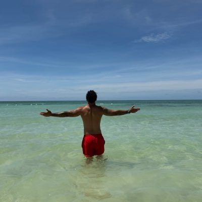 Its_Reaux's tweet photo. #NewProfilePic https://t.co/Y6r2YlIL68