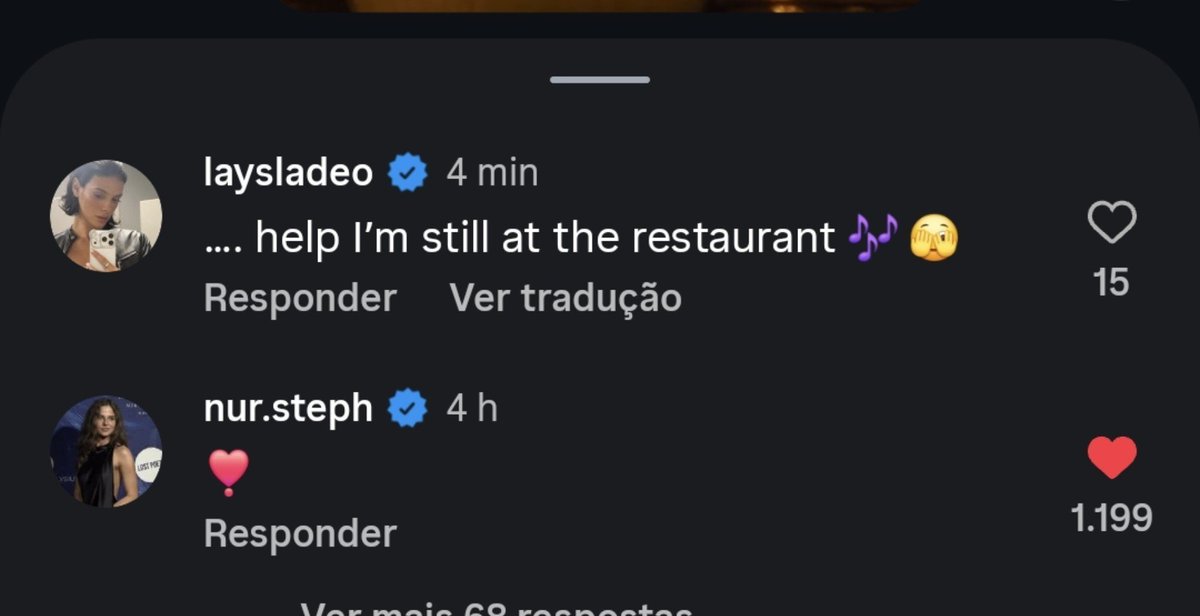 Tseachea's tweet photo. Meu Deus, a Lasyla comentou: 

"... ajuda, ainda estou no restaurante 🎶🥹. "

Não sei que música é essa, se alguém souber.

#lioness https://t.co/Tzp6JWaHk6