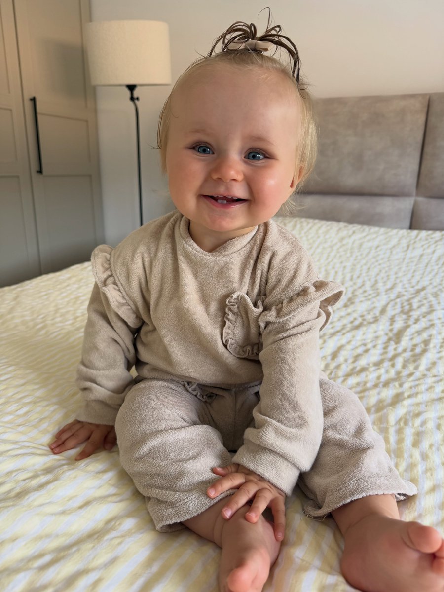 Myroull's tweet photo. Vandaag alweer 11 maanden oud 🤎🤍 https://t.co/bOI7INoyuN