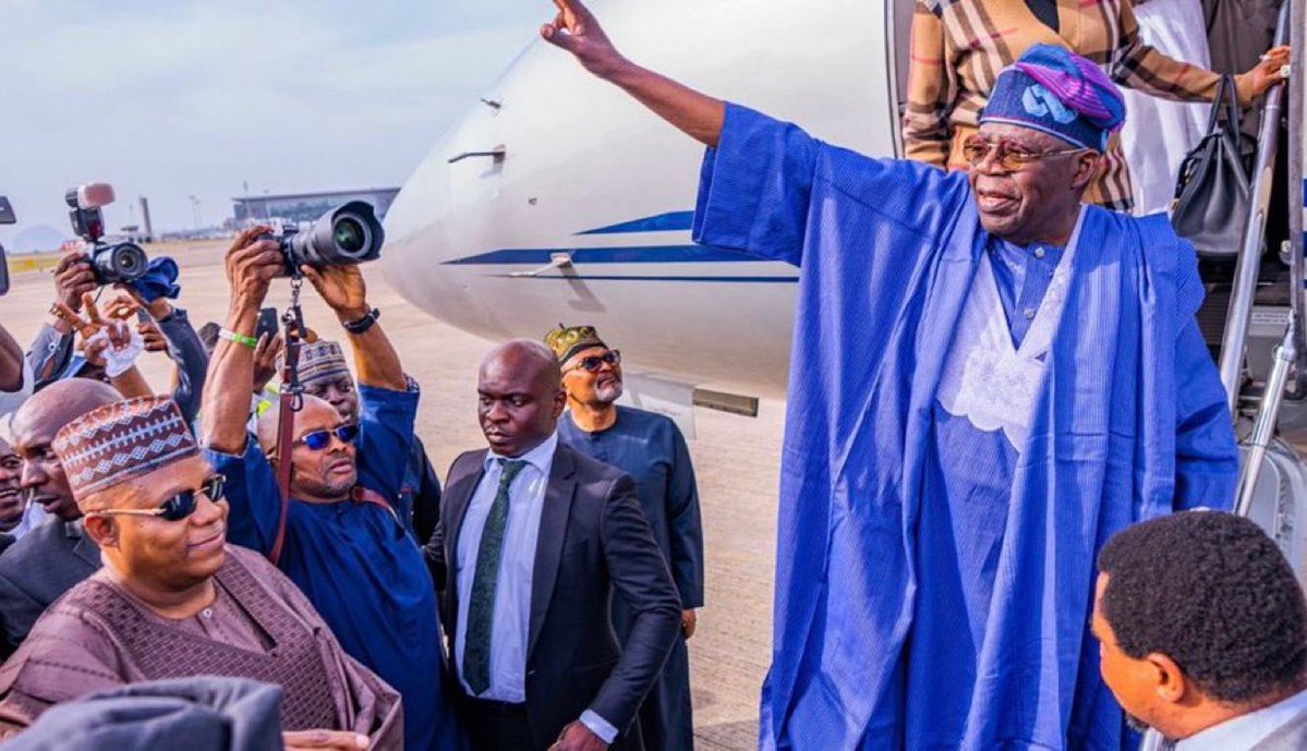 yabaleftonline's tweet photo. Tinubu postpones his return to Nigeria after a last-minute change to his travel plans. https://t.co/pdYxPbbo2U