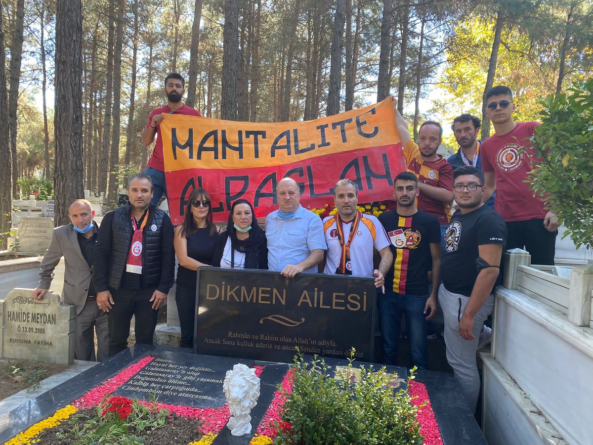 UmuttBH's tweet photo. Senin hikayenle büyüdük
Senin hikayenle öleceğiz 
Biz Alpaslan dikmen’i her nesile öğreteceğiz.

#AlpaslanıYaşat https://t.co/EnE1sTyhGR