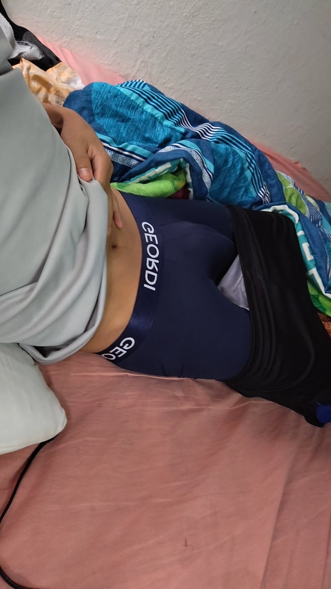 leo_jun2005's tweet photo. Ando 🍆🫦 y sin 🍑 pa bajar las ganitas https://t.co/rdxEpKAgzy